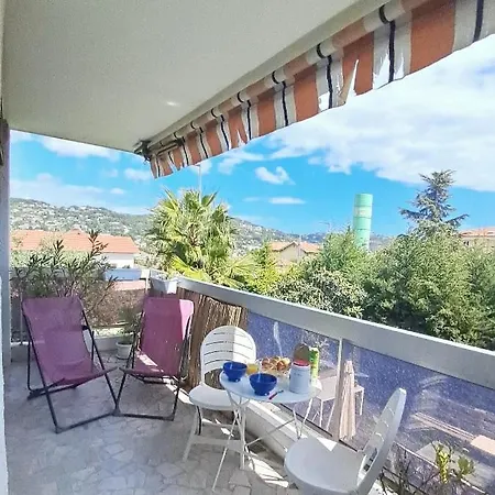 Apartment Au Calme Apercu Et Collines 2 Personnes
