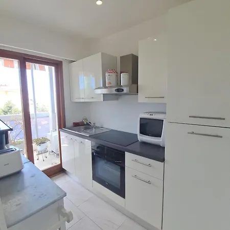 Au Calme Apercu Et Collines 2 Personnes Appartement